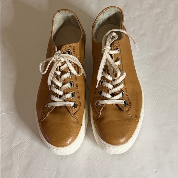 Paul Green Tan Leather Sneakers - Picture 2 of 11